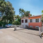 Amazing Apartment In Rovinj With Wifi